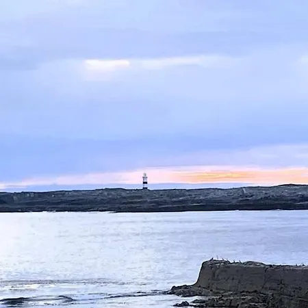 Σπίτι διακοπών Irish Isle Oasis: Spacious 5-bedroom Retreat Bungowla