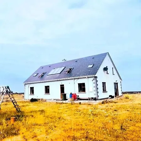 Σπίτι διακοπών Irish Isle Oasis: Spacious 5-bedroom Retreat