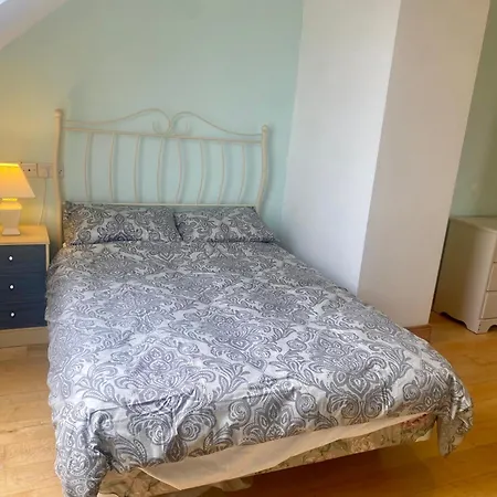 Σπίτι διακοπών Irish Isle Oasis: Spacious 5-bedroom Retreat Bungowla