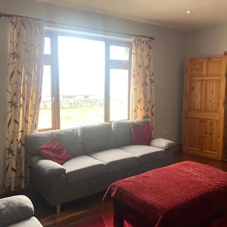 Σπίτι διακοπών Irish Isle Oasis: Spacious 5-bedroom Retreat Bungowla